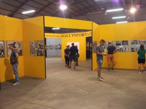 Visite all'esposizione Informazione Negata